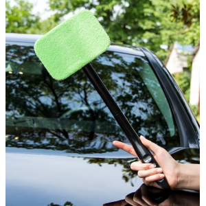 Car Windscreen Wiper - Remove Fog, Dust, Dirt + 2 Extra Microfibre Cloths