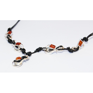 Venitia - "Lady from Venice" - Amber Necklace